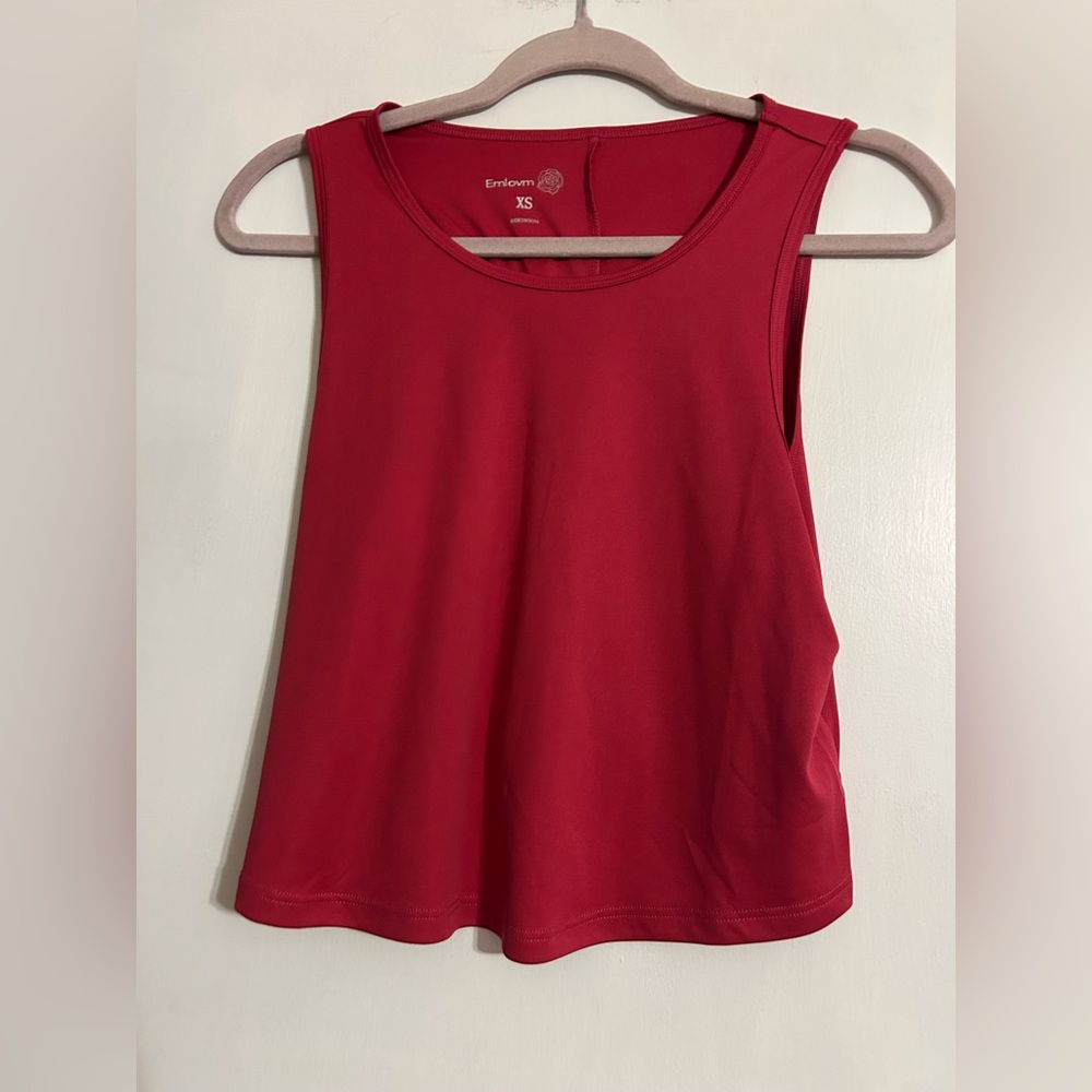 Pink sleeveless blouse